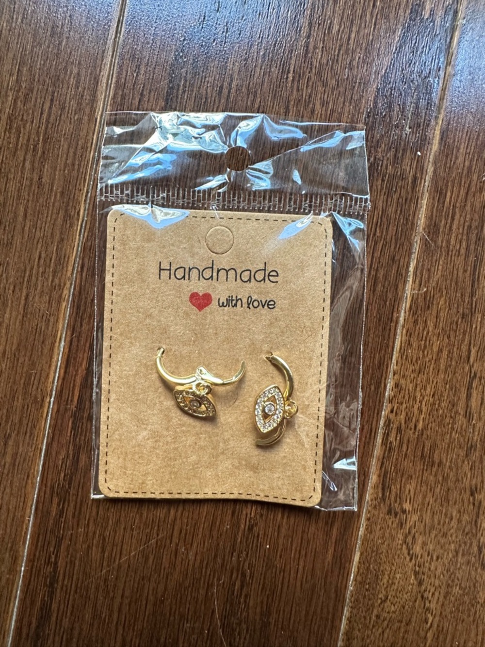 NWT Handmade Eye Dangle Earrings
